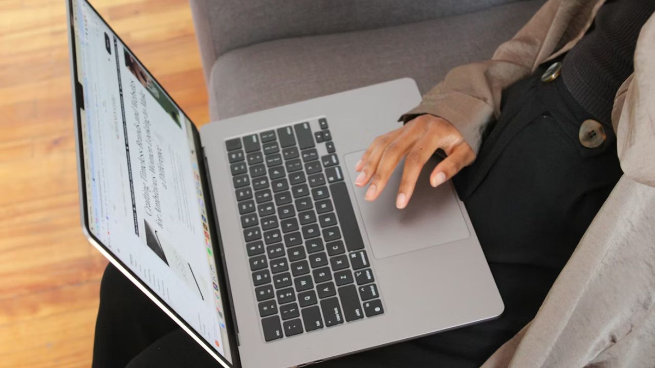 from idea to first customer how to create your first ecommerce product