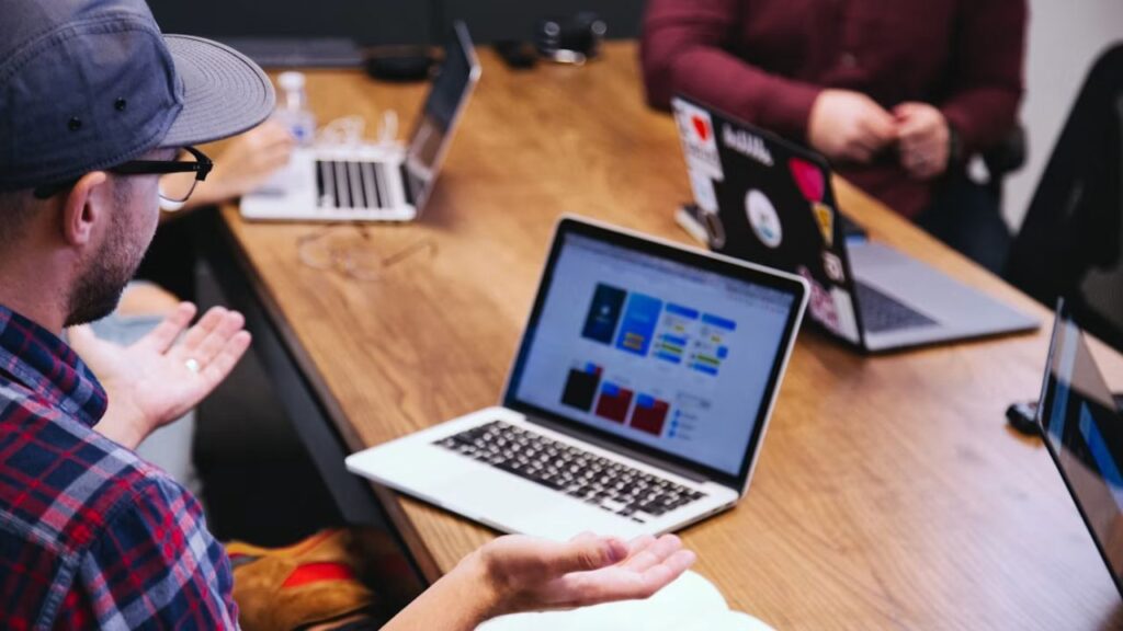 how to fit seo into your broader marketing strategy effectively